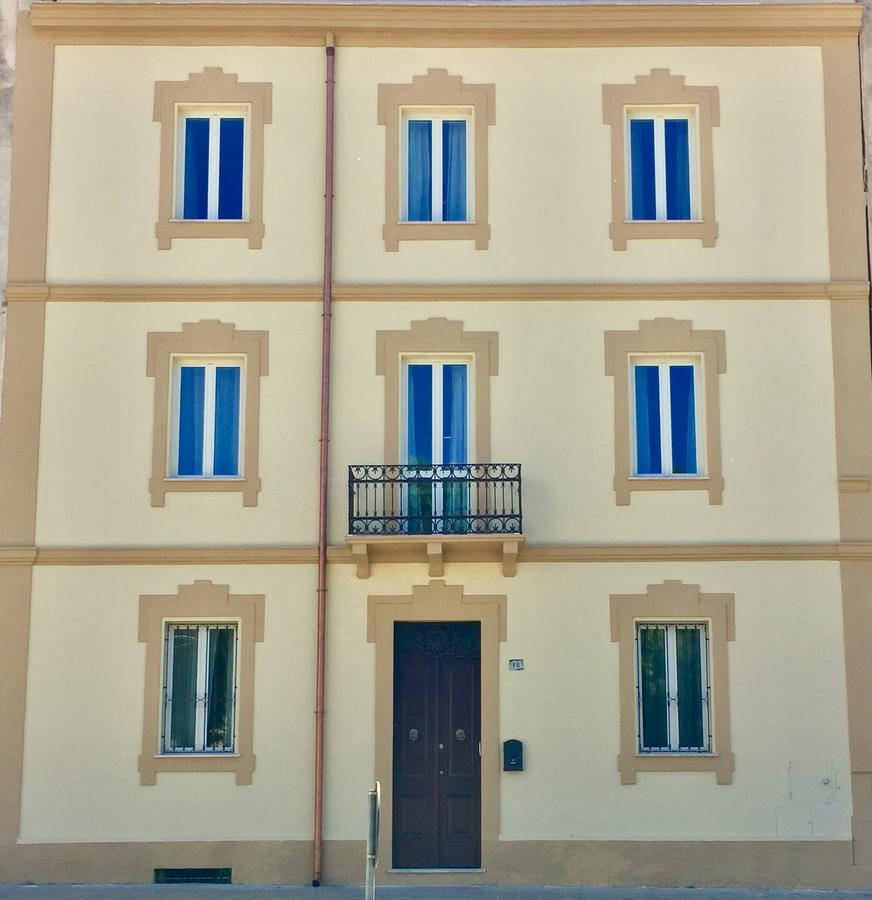 Angioy 18 Bed and Breakfast Sassari Eksteriør billede